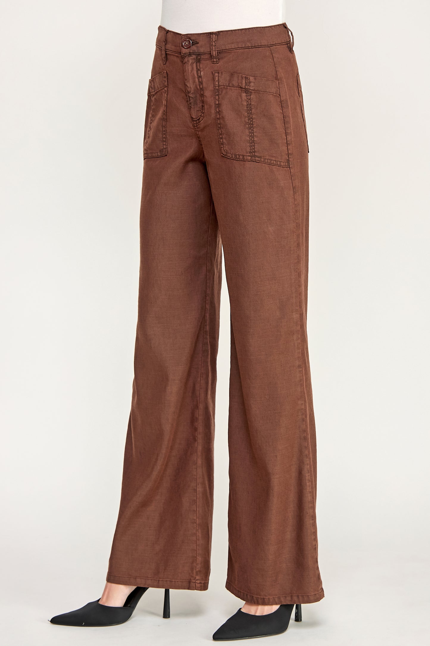 SARAH PANT