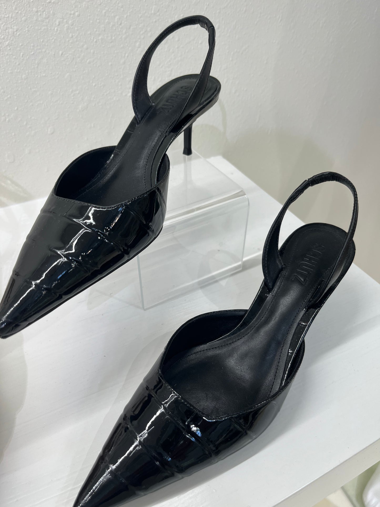 Paola Mid Stiletto Pump