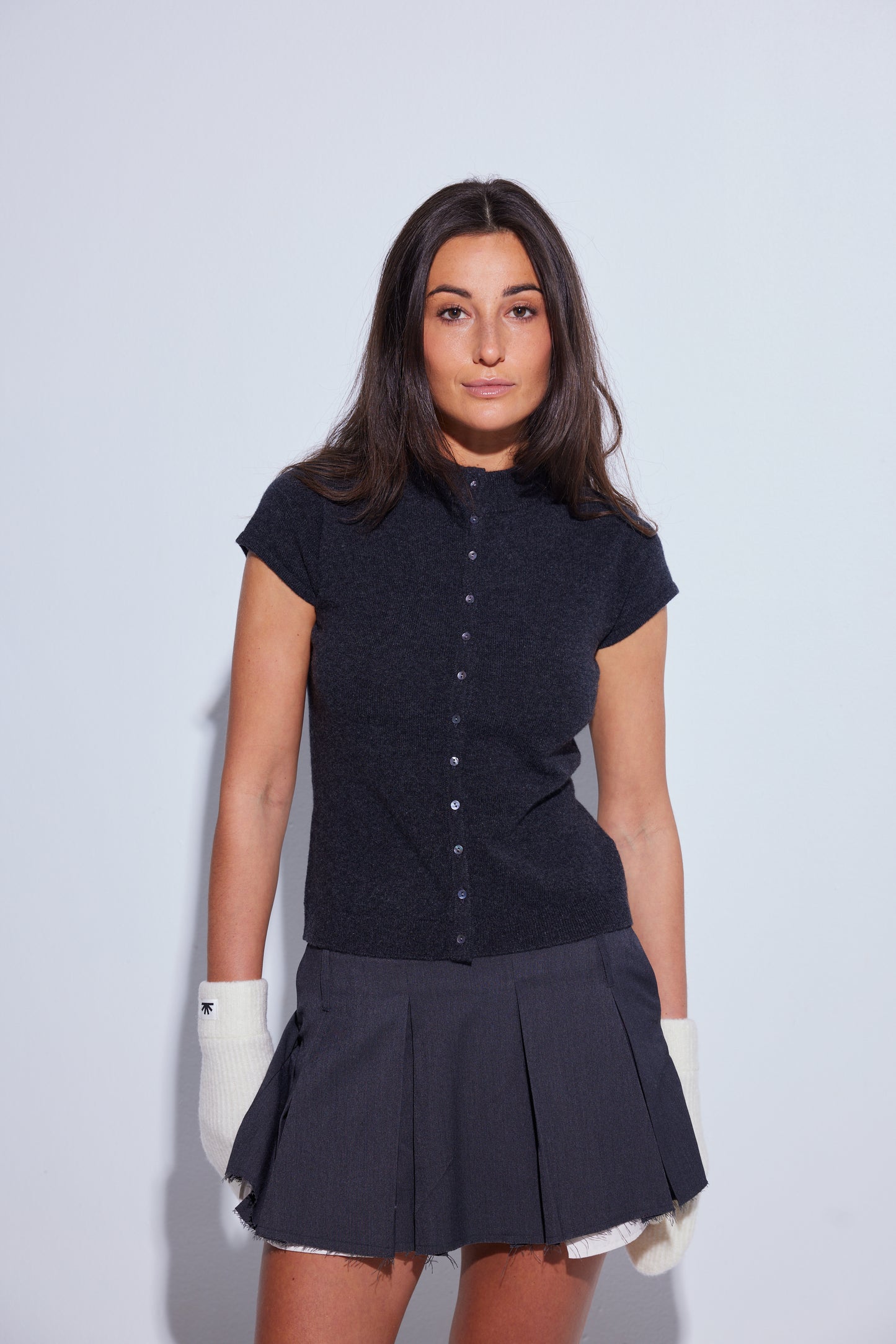 AVORIAZ FITTED BUTTON TEE