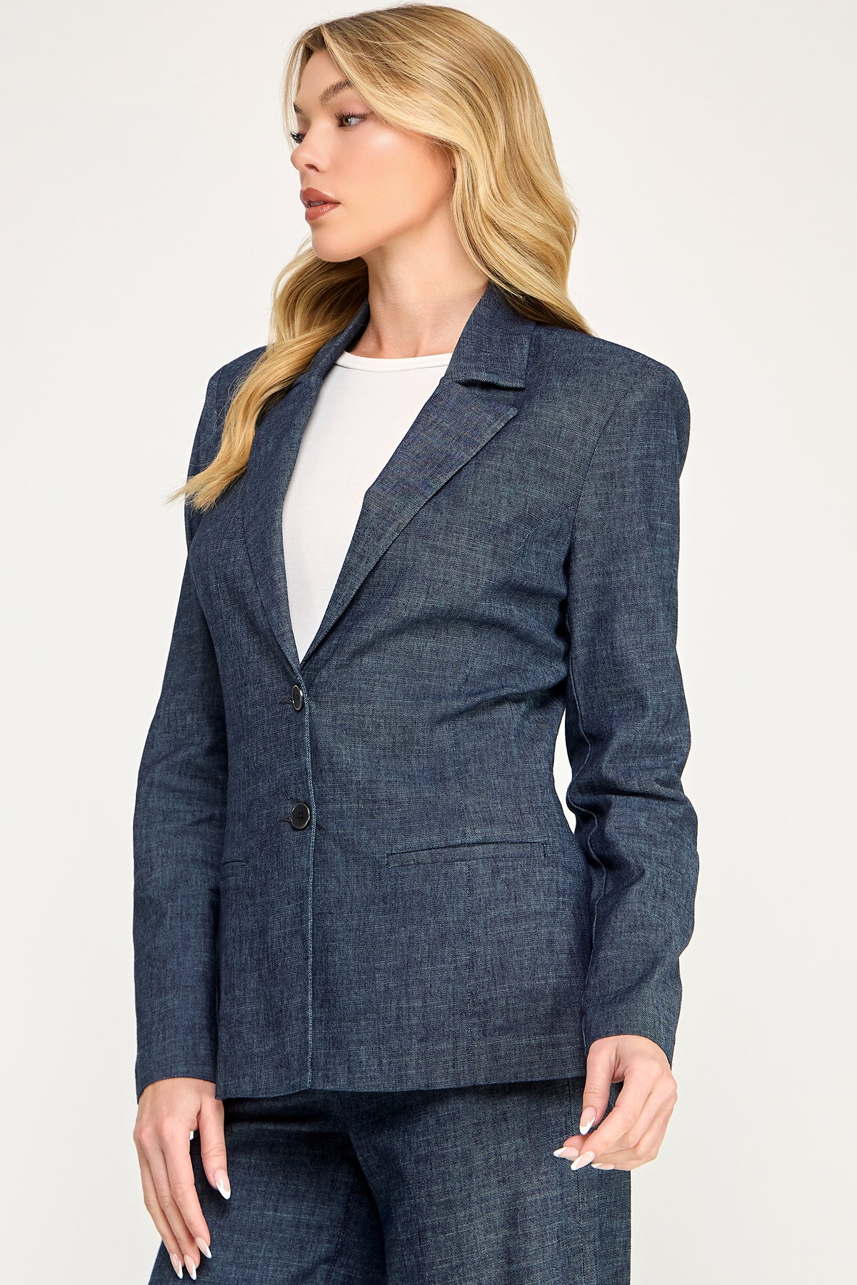 LENNOX BLAZER