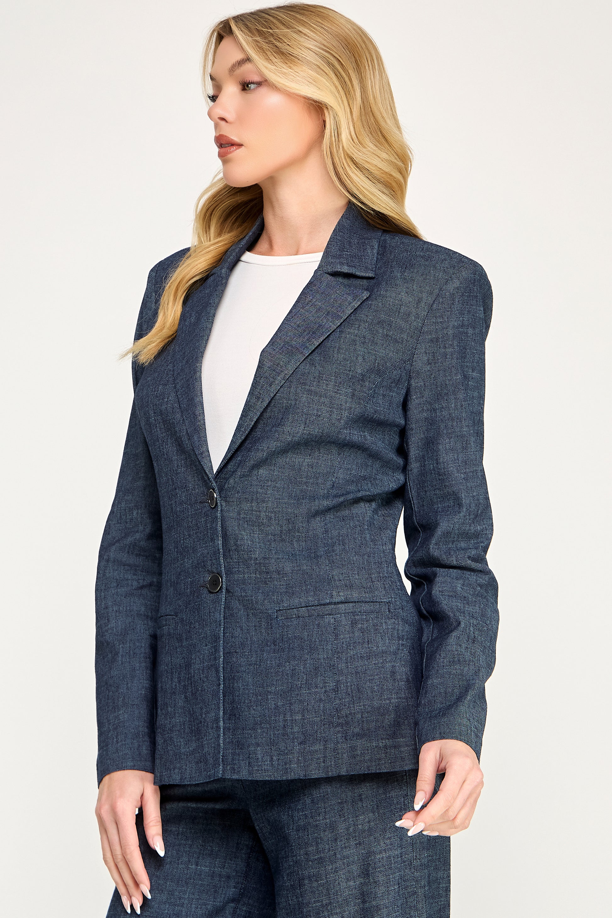 LENNOX BLAZER