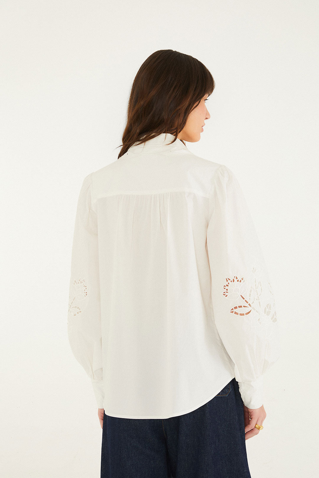 RICHELIEU WHITE LONG SLEEVE SHIRT
