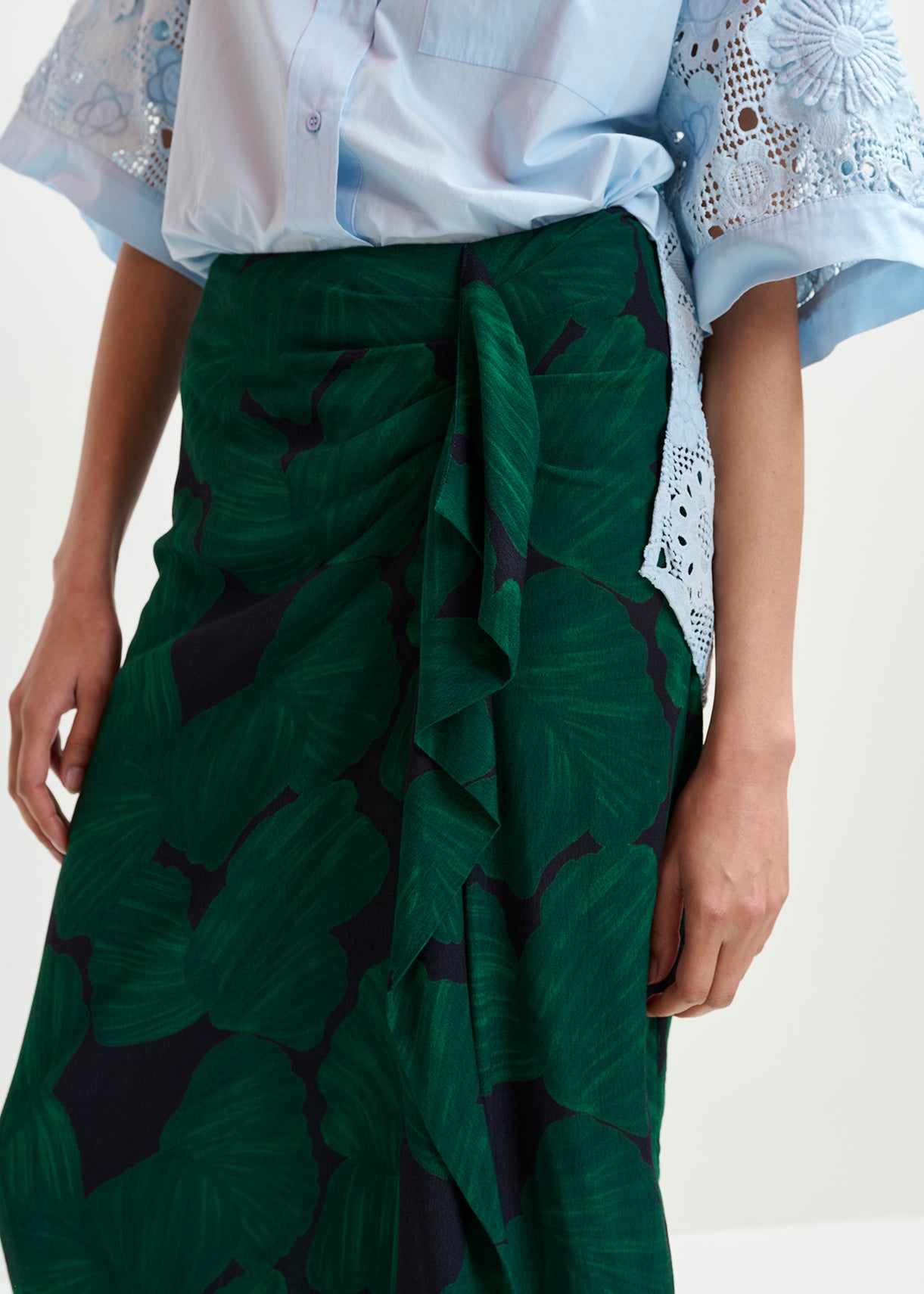 KIM DRAPING MIDI SKIRT