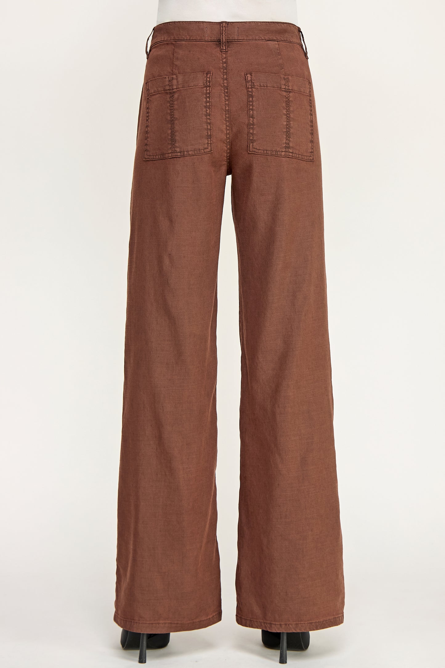 SARAH PANT