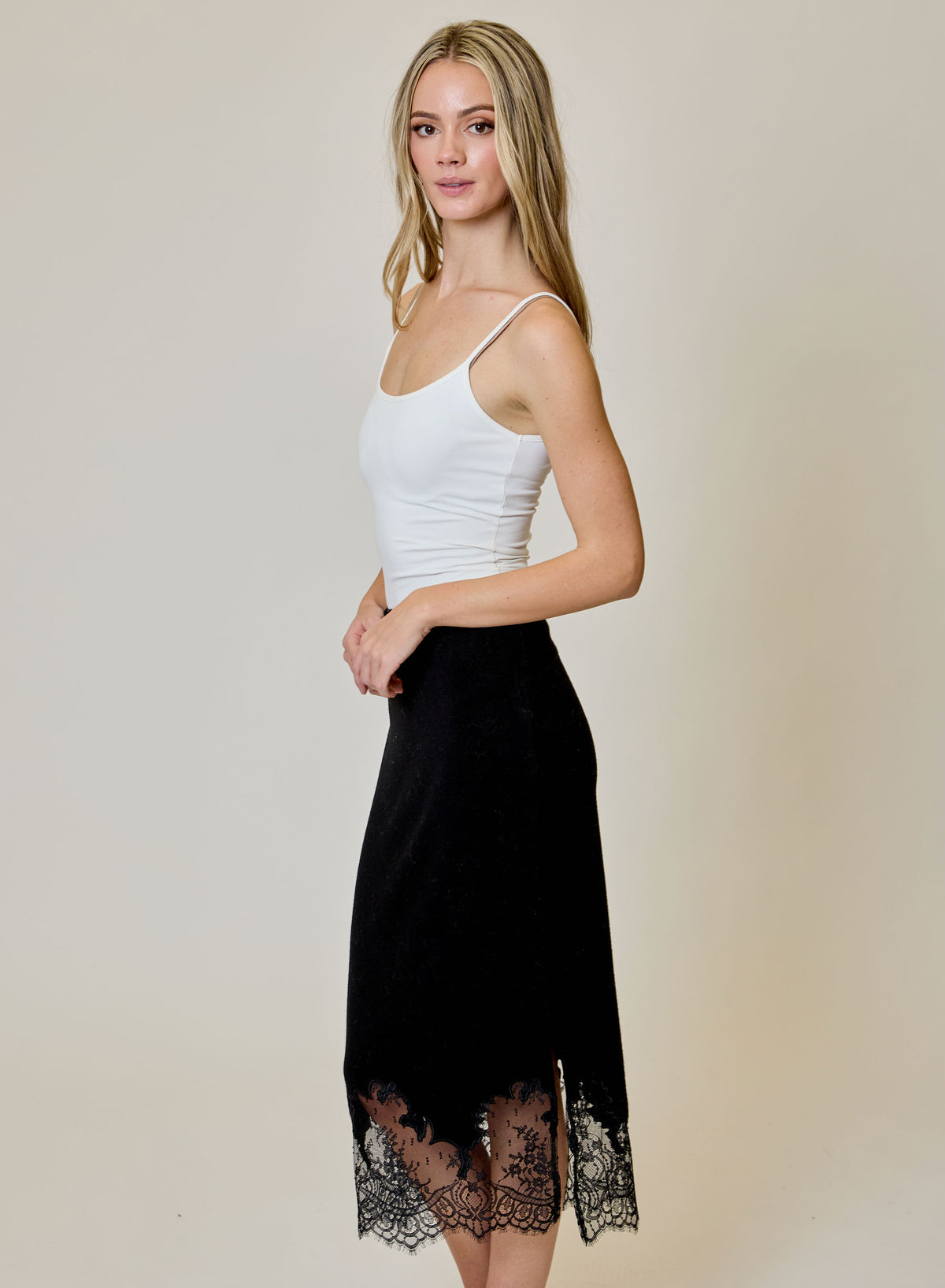LACE DETAIL SKIRT