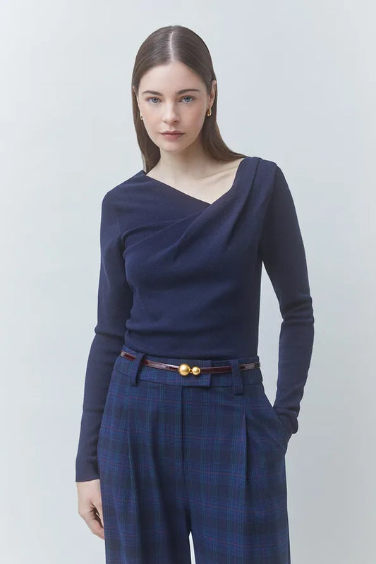 Pleor Jumper w/ Neckline Details