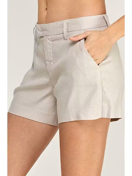 CASSANDRA SHORT