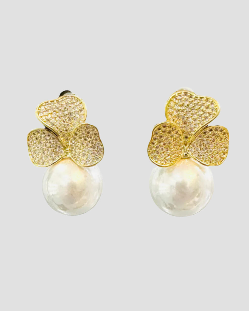 Diamond Pearl Earring