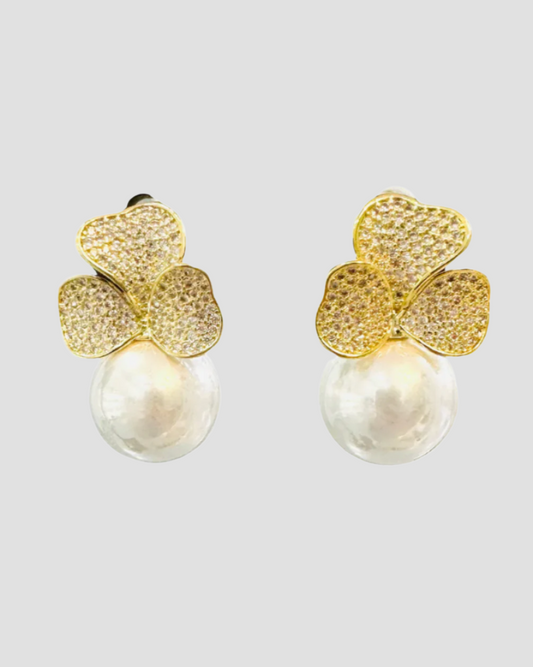 Diamond Pearl Earring