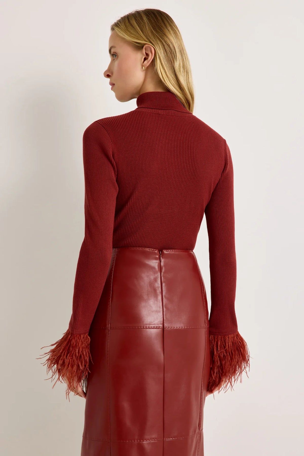 Tucker Top